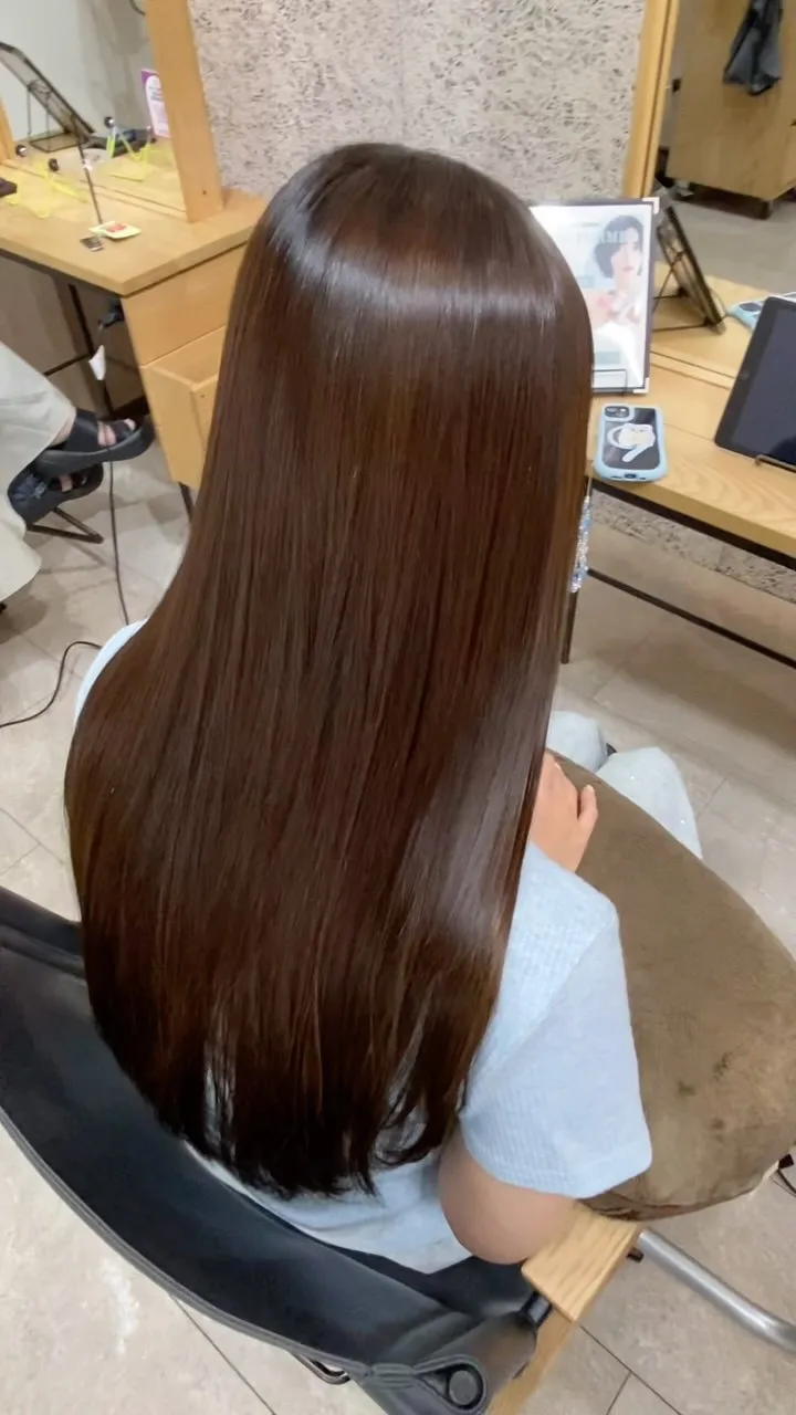 縮毛矯正モデル様